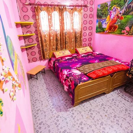 Somit Paying Guest House Варанаси Екстериор снимка