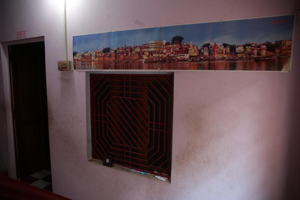 Somit Paying Guest House Варанаси Екстериор снимка